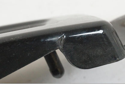 Snett uppifrån på Ramskydd från en Suzuki VZR 1800 -2009 motorcykel.