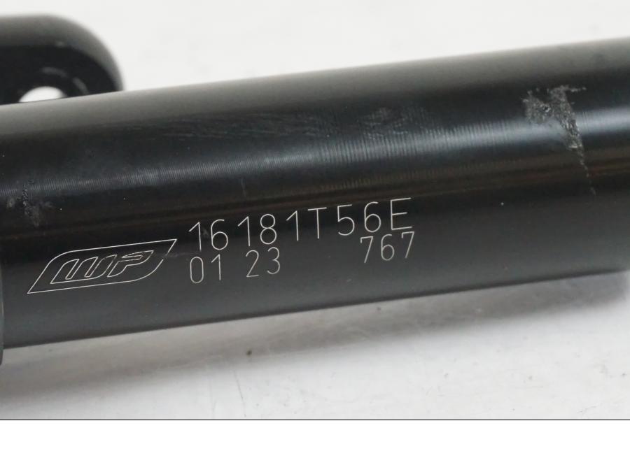 Extrabild3 på Styrdämpare från en KTM 1290 Super Duke R EVO -2023 motorcykel.