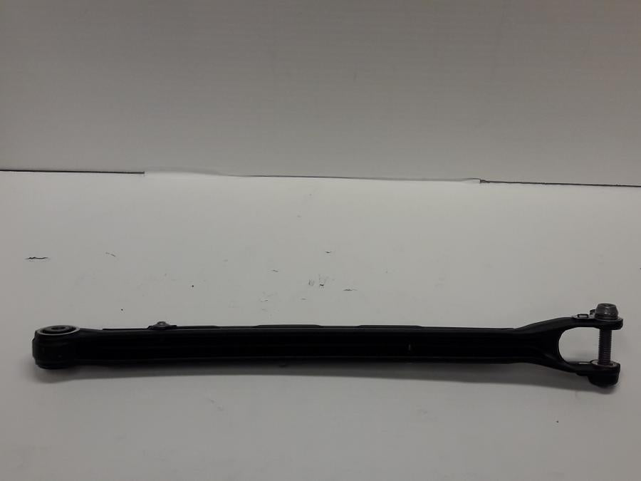 Vänster sida på Parallellstag från en BMW R 1250 RS -2020 motorcykel.