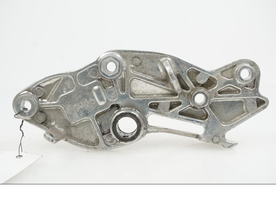 Snett uppifrån på Fotpinnefäste från en Yamaha XJ 900 -1997 motorcykel.