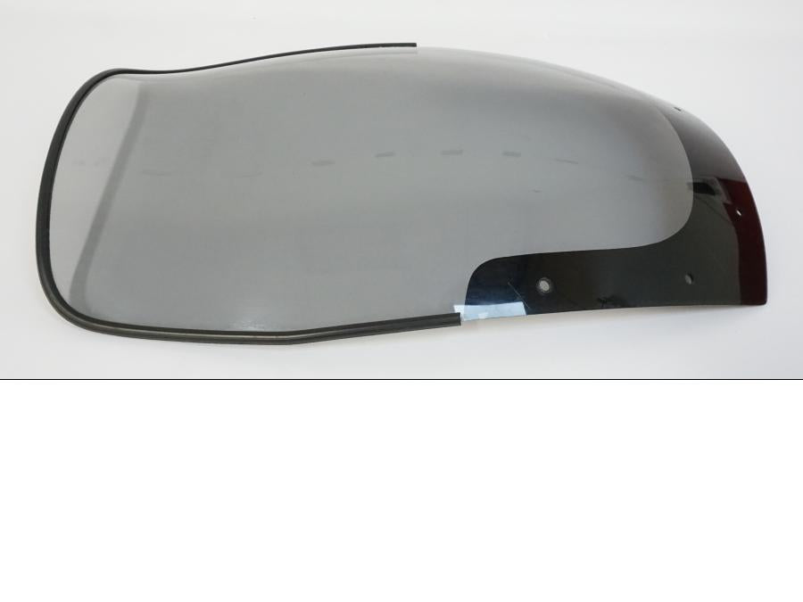 Baksidan på Vindruta från en Kawasaki GPZ 1000 -1992 motorcykel.