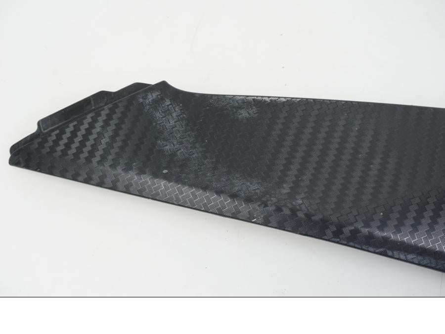 Baksidan på Bensintankskåpa från en Suzuki GSX-R 1000 -2007 motorcykel.