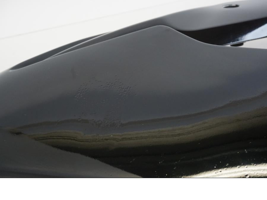 Extrabild2 på Sidkåpa från en Suzuki GSX-R 1000 -2005 motorcykel.