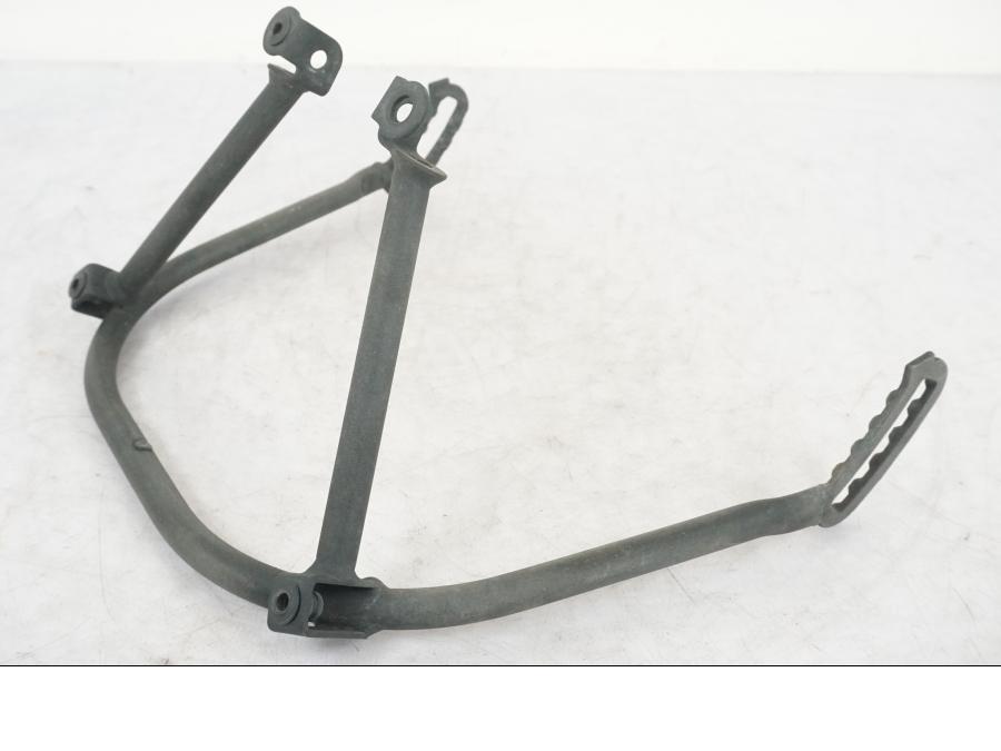 Vänster sida på Vindrutefäste från en Triumph Tiger Explorer -2013 motorcykel.