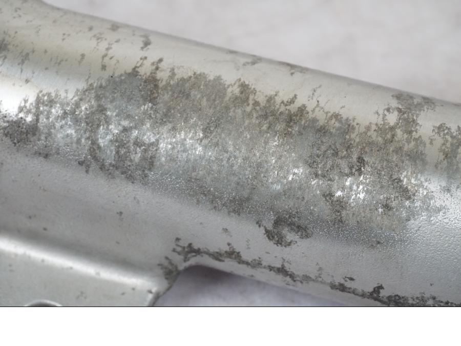 Snett uppifrån på Gaffelben från en Honda CBR 1100 XX -1999 motorcykel.