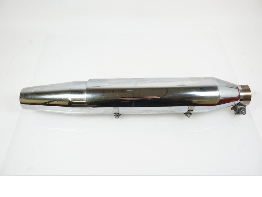 Framsidan på Ljuddämpare från en H-D Fat Boy -2008 motorcykel.