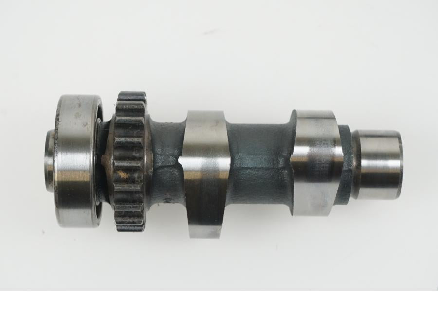 Snett uppifrån på Kamaxel från en H-D Touring Road King FLHR/I -2000 motorcykel.