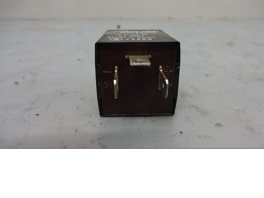 Baksidan på Blinkersrelä från en Ducati ST2 -2001 motorcykel.