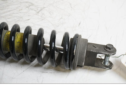 Baksidan på Stötdämpare från en Suzuki GSX-R 750 -1997 motorcykel.