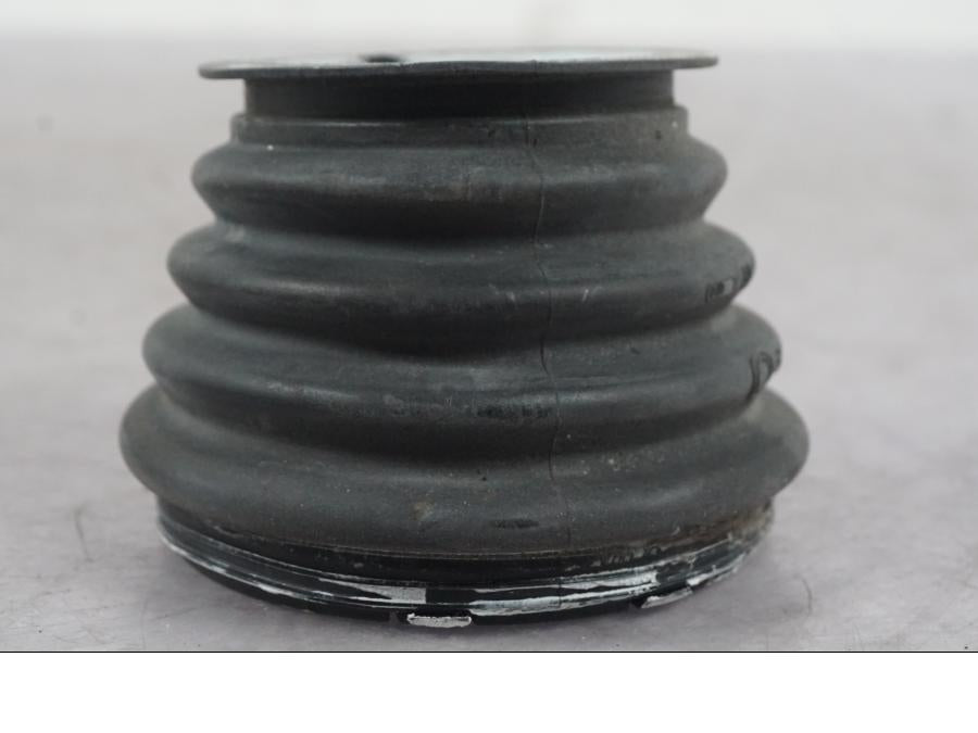 Baksidan på Drivknut Damask från en BMW K 1600 GTL -2015 motorcykel.