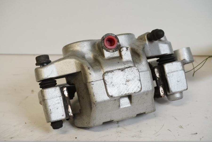 Baksidan på Bromsok från en Yamaha XV 750 -1995 motorcykel.