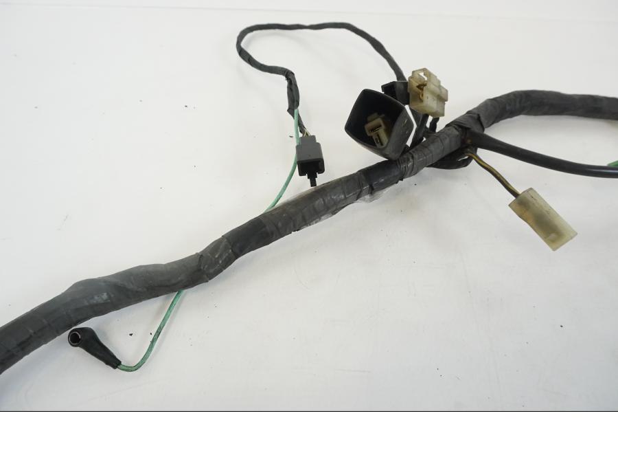 Vänster sida på Kabelstam från en Kawasaki ZZR 1100 -1994 motorcykel.