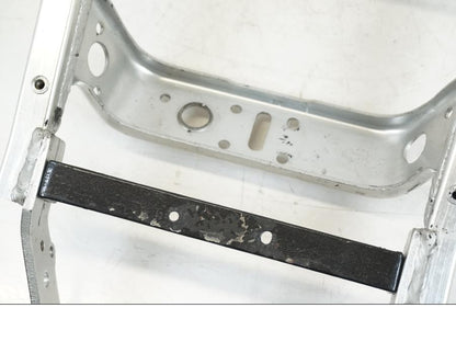 Extrabild5 på Bakram från en Yamaha YZF R6 -1999 motorcykel.