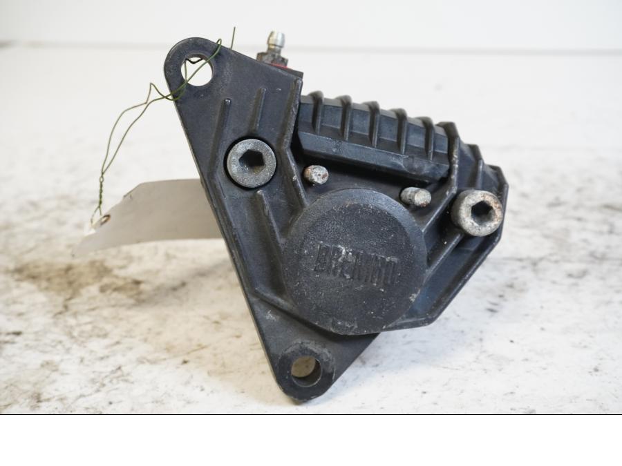 Framsidan på Bromsok från en BMW R 100 RT -1982 motorcykel.