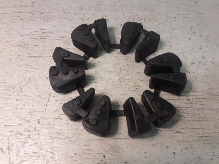 Framsidan på Ryckutjämnare från en Triumph Speed Twin -2019 motorcykel.