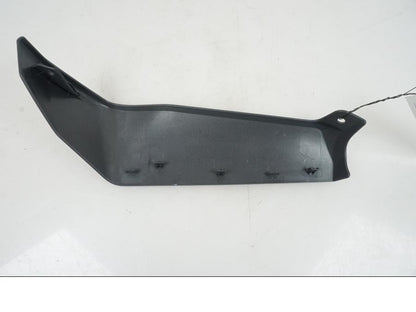 Baksidan på Kylarvinge från en Yamaha MT-09 -2024 motorcykel.