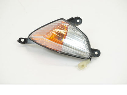 Framsidan på Blinkers från en Yamaha FJR 1300 -2006 motorcykel.