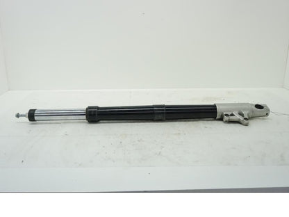 Framsidan på Gaffelben från en BMW R 1200 GSA -2011 motorcykel.