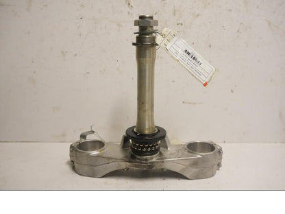 Framsidan på Gaffelkrona från en Kawasaki ZZ-R 1400 -2010 motorcykel.