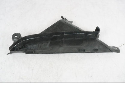 Höger sida på Toppkåpsinsida från en Suzuki GSX-R 1000 -2008 motorcykel.