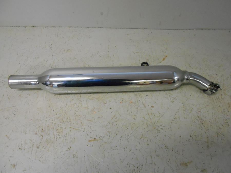 Höger sida på Ljuddämpare från en Triumph Bonneville -2001 motorcykel.