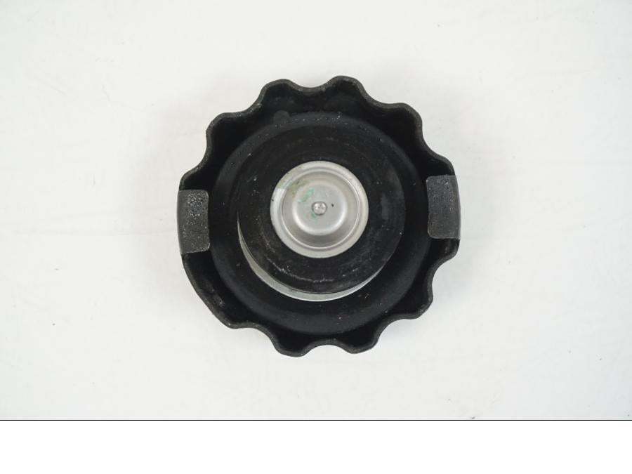 Snett nerifrån på Vattenkyllock från en Honda CBR 125 R -2006 motorcykel.