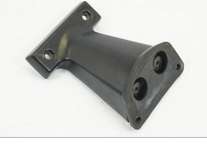 Framsidan på Skylthållare från en Suzuki VL 1500 -1999 motorcykel.