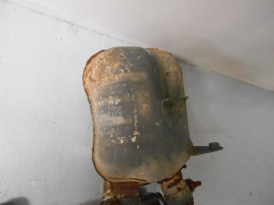 Vänster sida på Avgassystem från en Kawasaki VN 1500 -2002 motorcykel.