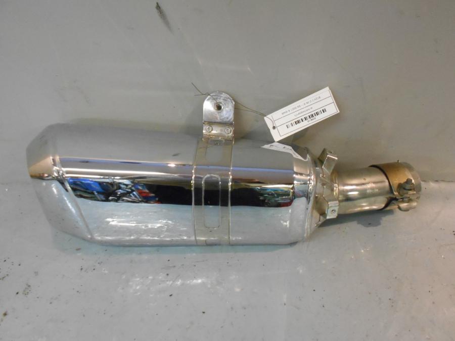 Framsidan på Ljuddämpare från en BMW R 1200 RS -2016 motorcykel.