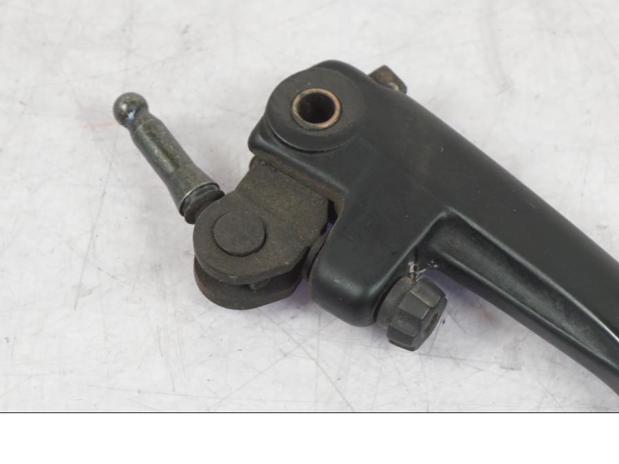 Baksidan på Bromsgrepp från en BMW R 1200 GS -2005 motorcykel.