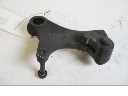 Baksidan på Bromsoksfäste från en Triumph Street Triple R -2009 motorcykel.