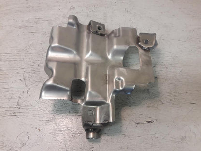 Höger sida på Ljuddämparfäste från en Triumph Speed Twin -2019 motorcykel.