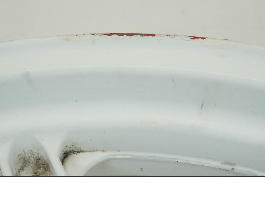 Extrabild6 på Fälg från en Honda NSR 125 -1991 motorcykel.