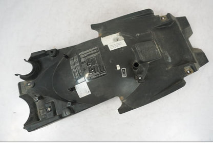 Framsidan på Undertail från en BMW R 1200 R -2007 motorcykel.