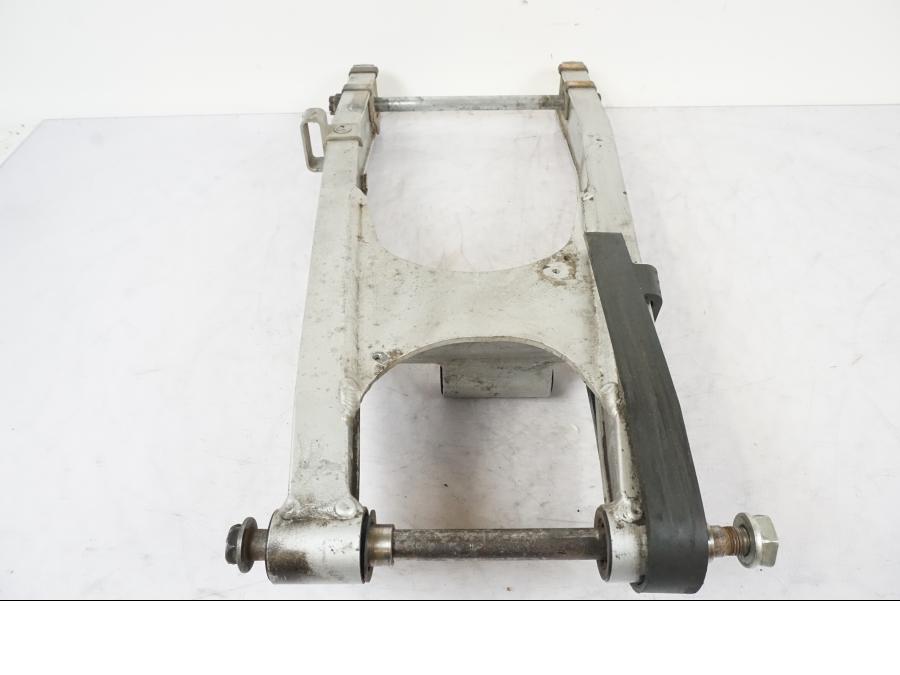 Höger sida på Sving från en Kawasaki KL 650A -1987 motorcykel.