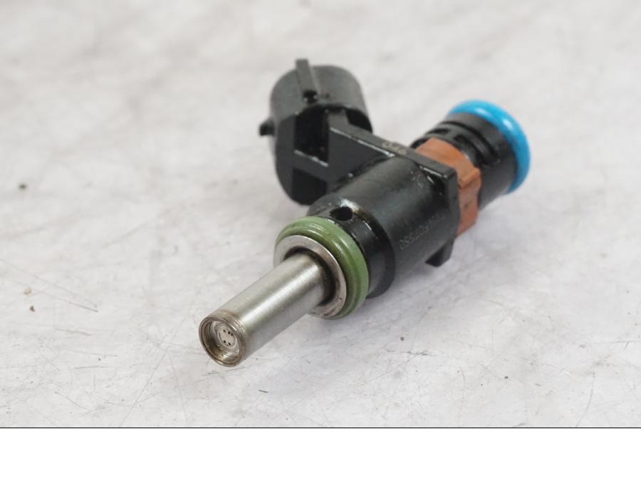 Baksidan på Spridare från en Buell 1125 R -2008 motorcykel.