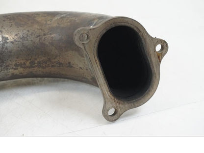 Vänster sida på Grenrör från en Ducati Streetfighter S -2011 motorcykel.