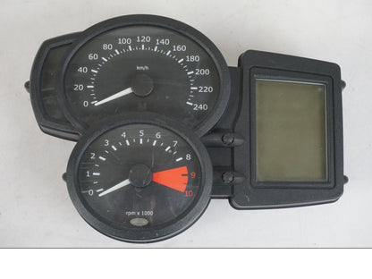 Framsidan på Instrumentpanel från en BMW F 800 GS -2008 motorcykel.