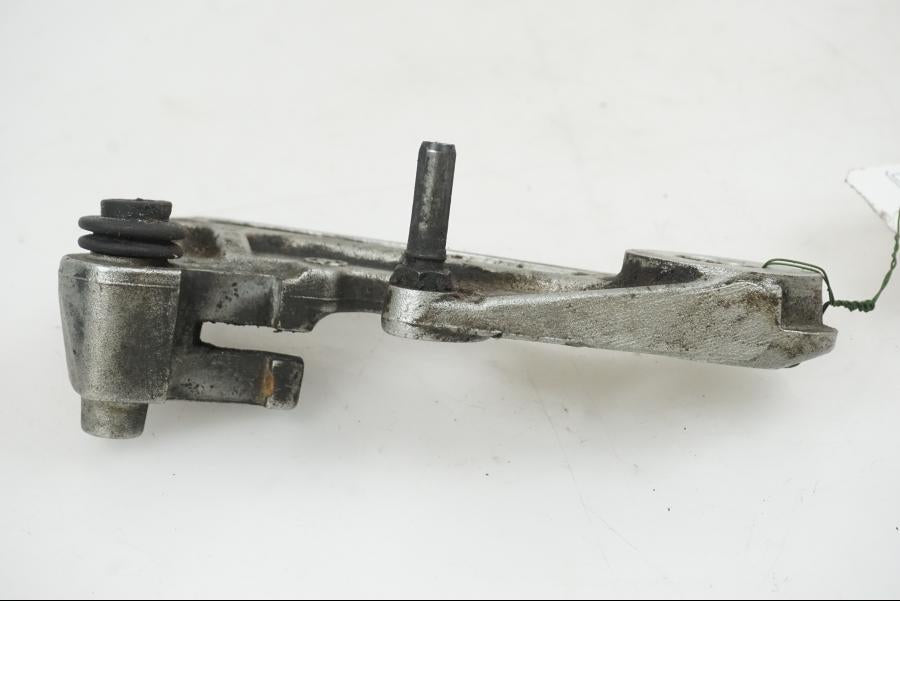 Höger sida på Bromsoksfäste från en KTM 400 EXC -2004 motorcykel.