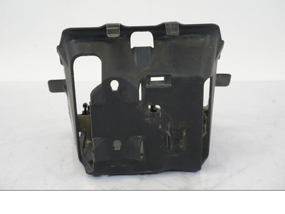 Snett nerifrån på ABS Låda från en BMW R 1250 GS -2019 motorcykel.