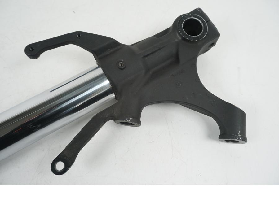 Extrabild1 på Gaffelben från en Yamaha YZF 1000 R1 -2006 motorcykel.