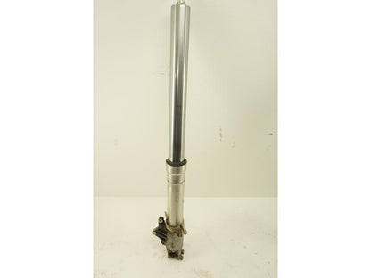 Framsidan på Gaffelben från en Honda CBR 900 RR -1997 motorcykel.