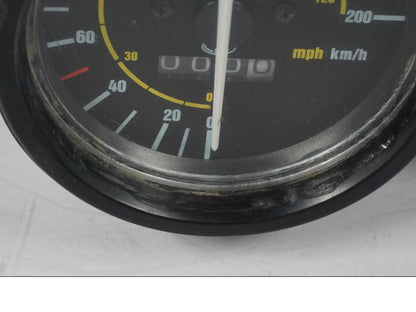 Höger sida på Instrumentpanel från en Aprilia RS 125 -2000 motorcykel.