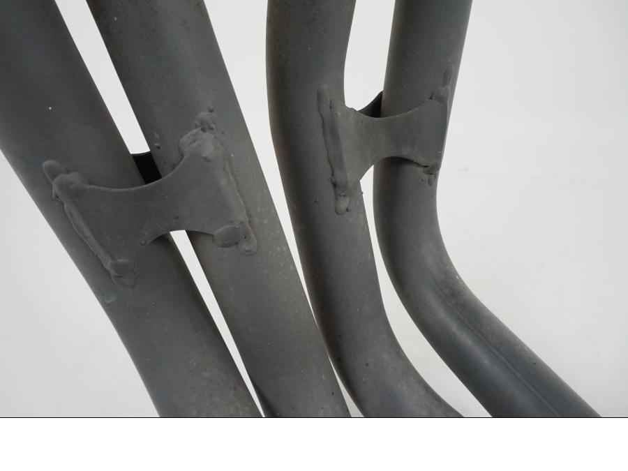 Höger sida på Grenrör från en Suzuki GSX-R 750 -2001 motorcykel.