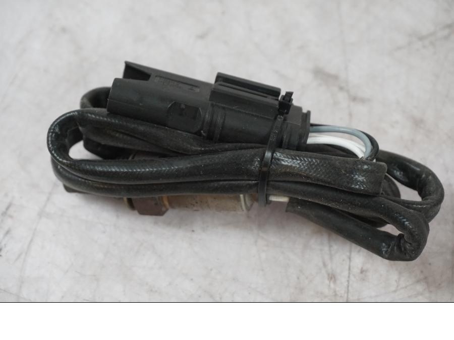 Framsidan på Lambdasond från en BMW K 1600 GTL -2015 motorcykel.