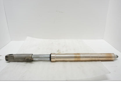 Framsidan på Gaffelben från en Ducati Monster 900 -1998 motorcykel.