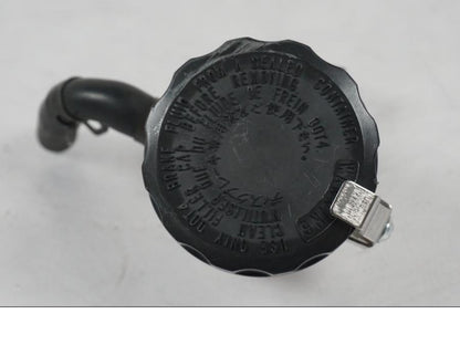 Snett uppifrån på Bromsvätskebehållare från en Kawasaki ZX-6R -2005 motorcykel.