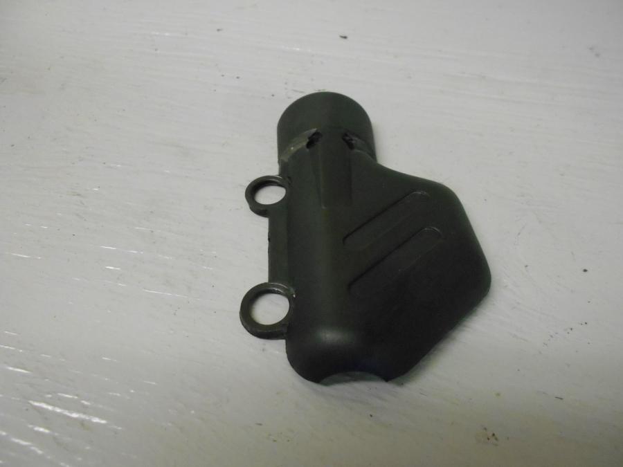 Framsidan på Bromshuvudcylinderskydd från en KTM 690 SM -2007 motorcykel.