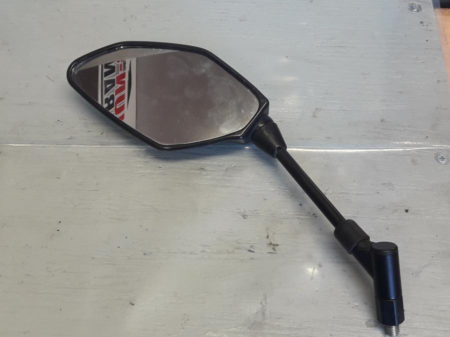 Baksidan på Backspegel från en Yamaha MT 125 -2017 motorcykel.