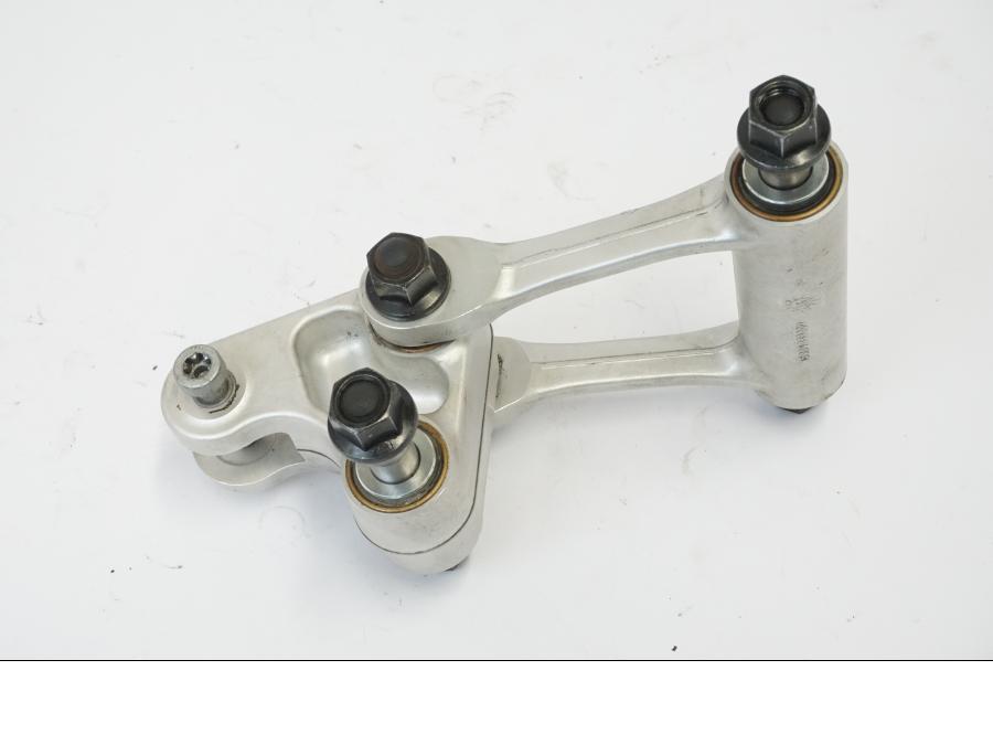 Extrabild1 på Stötdämparlänkage från en KTM 690 Duke -2016 motorcykel.